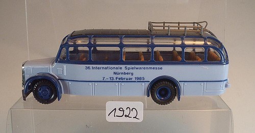 Roco saurer komet bus - 1/87,